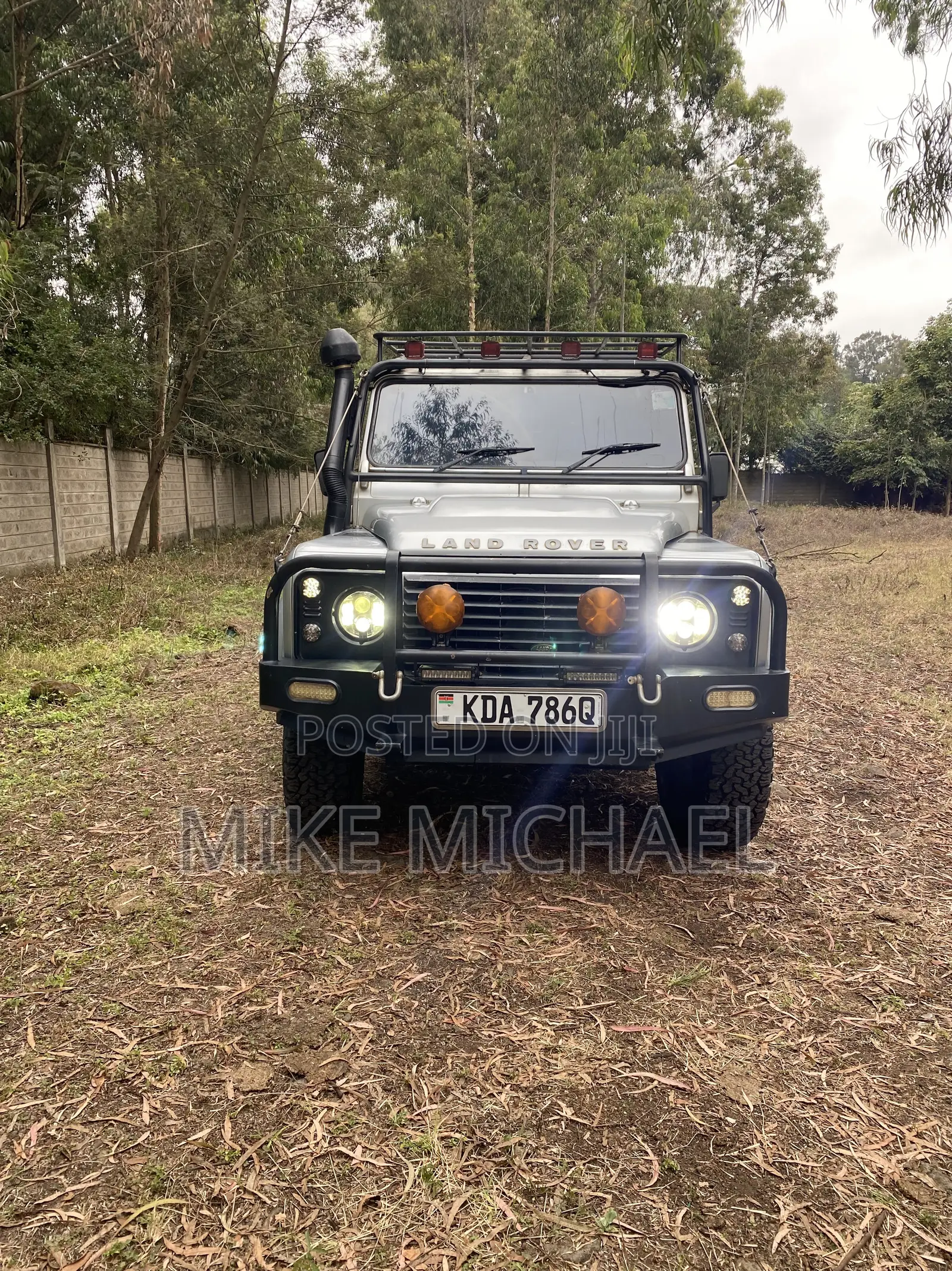 Land Rover Defender 2011 Gray