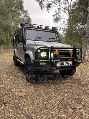 Land Rover Defender 2011 Gray