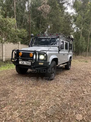 Land Rover Defender 2011 Gray