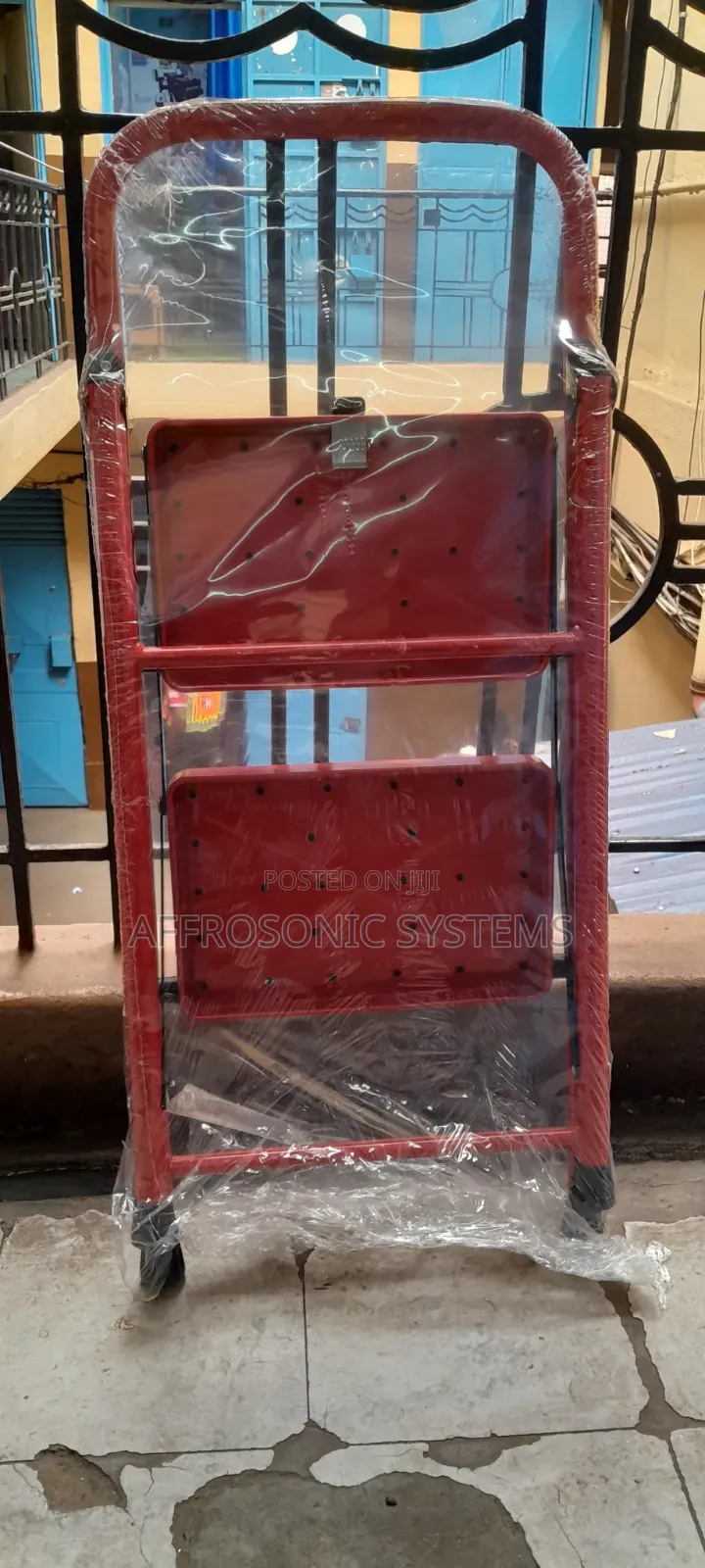 2 Steps Heavy-Duty Steel Step Ladder