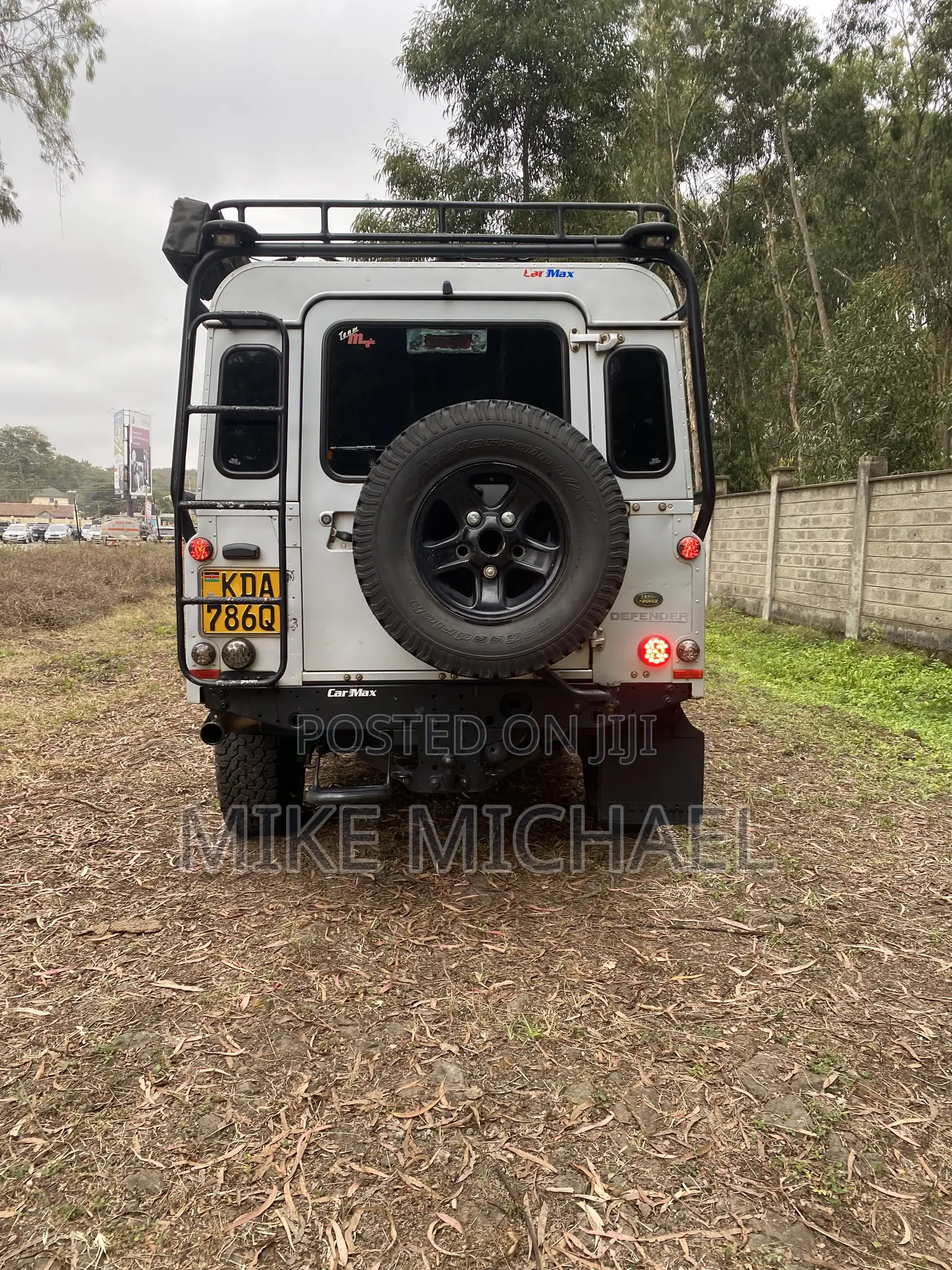 Land Rover Defender 2011 Gray