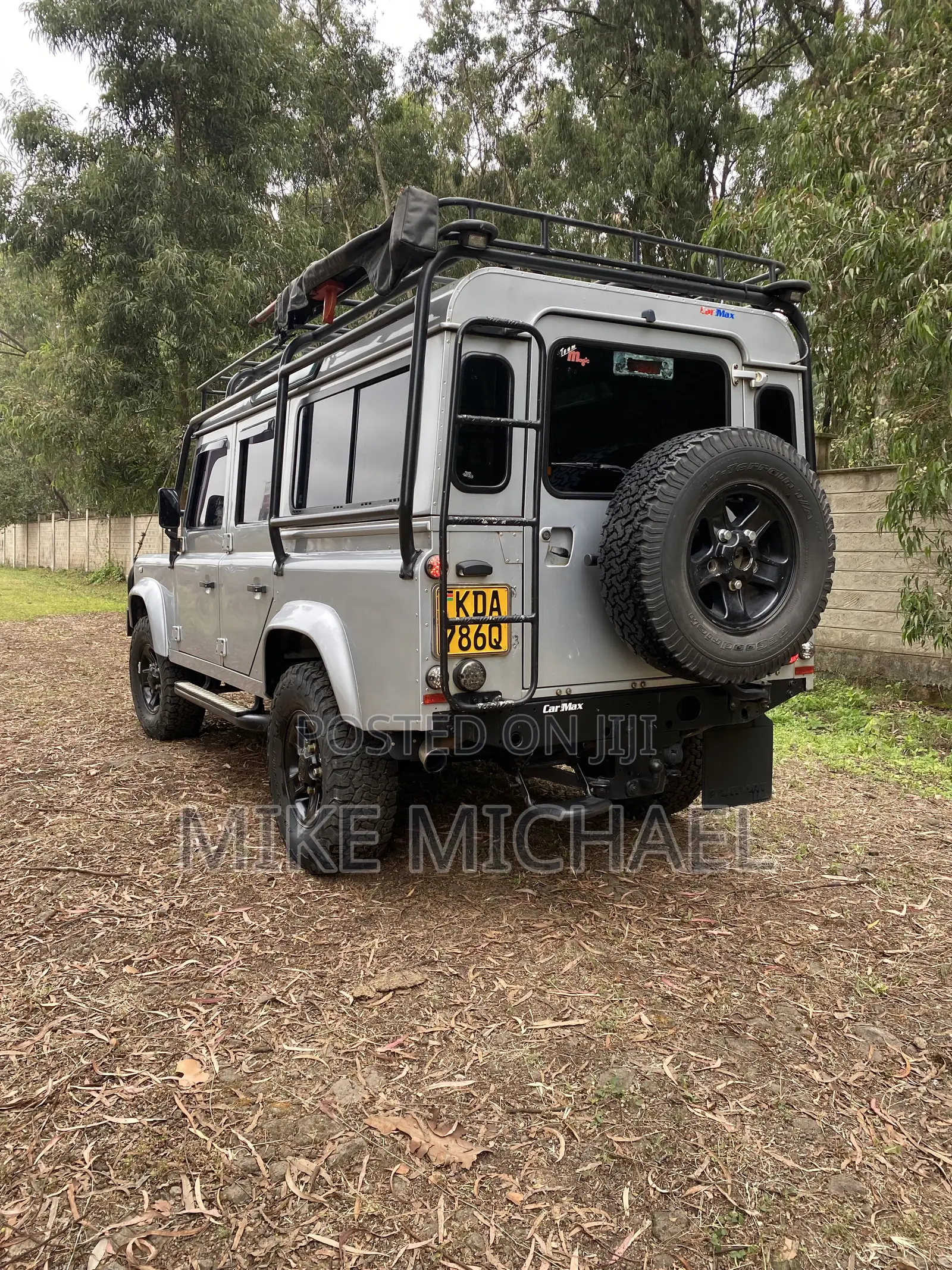 Land Rover Defender 2011 Gray