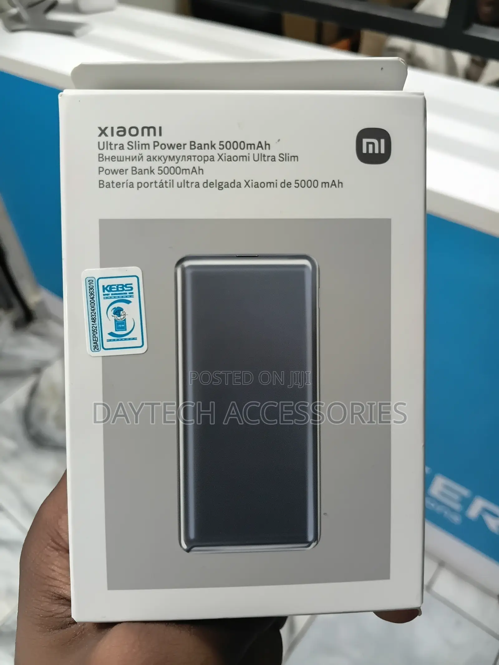 Xiaomi Ultra Slim Power Bank 5000mAh Portable 20W Fast-Charging.