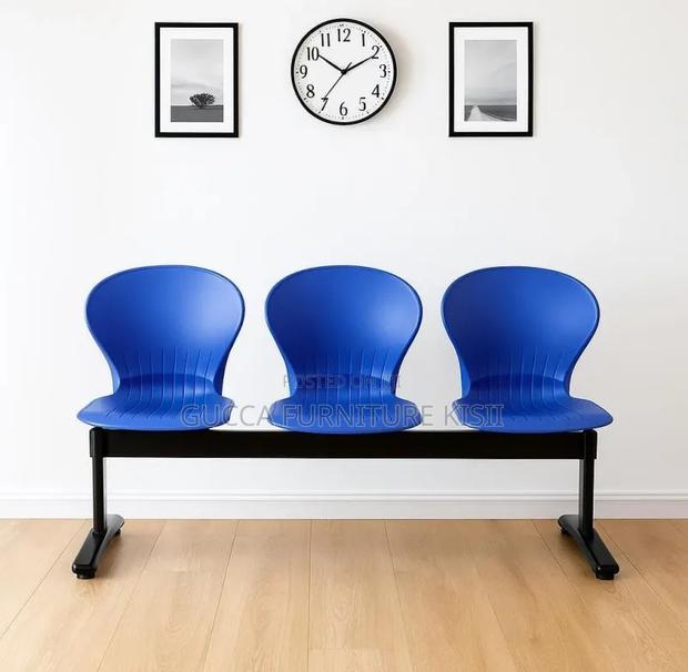 Reception Bench; 3-Link Plastic Reception Benches
