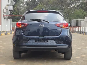 Mazda 2 2019 Blue