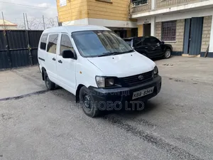 Toyota TownAce 2004 White