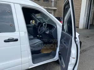 Toyota TownAce 2004 White