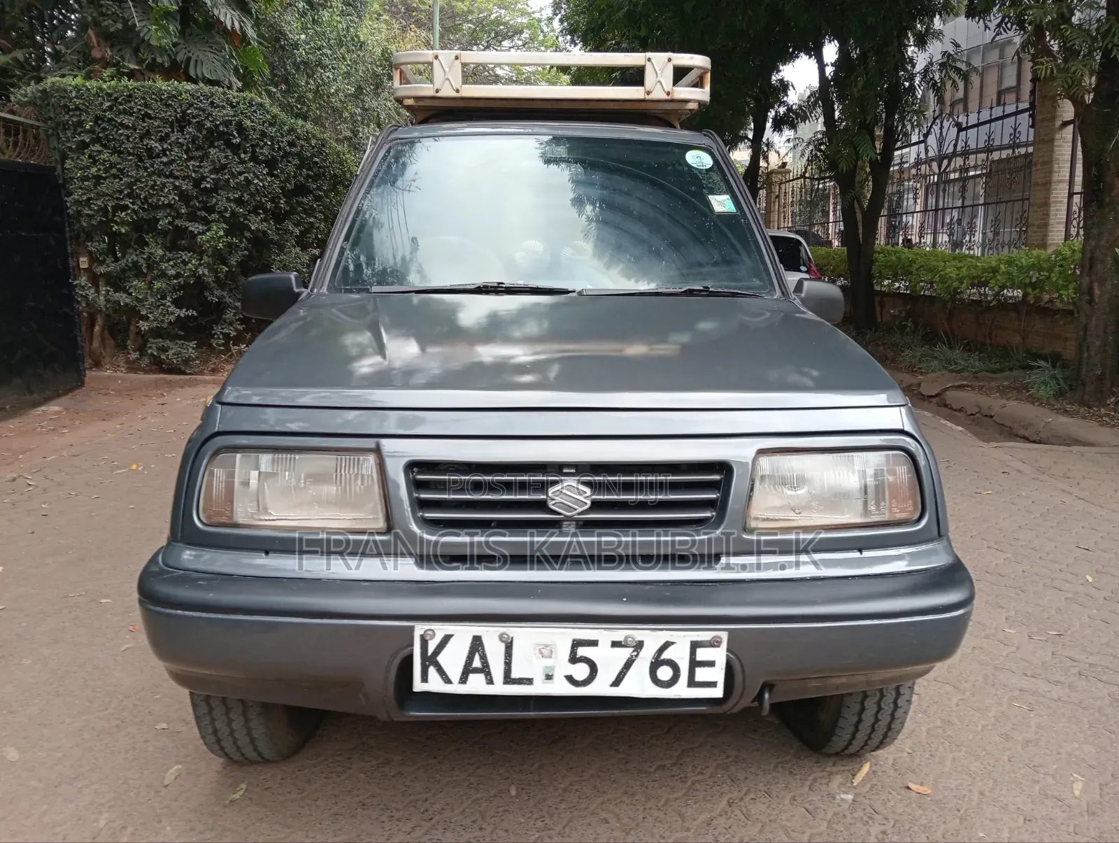 Suzuki Escudo 1993 Gray