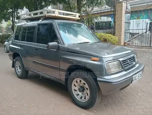 Suzuki Escudo 1993 Gray