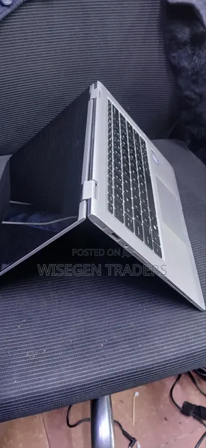 Laptop HP EliteBook x360 1030 G2 16GB Intel Core i7 SSD 512GB