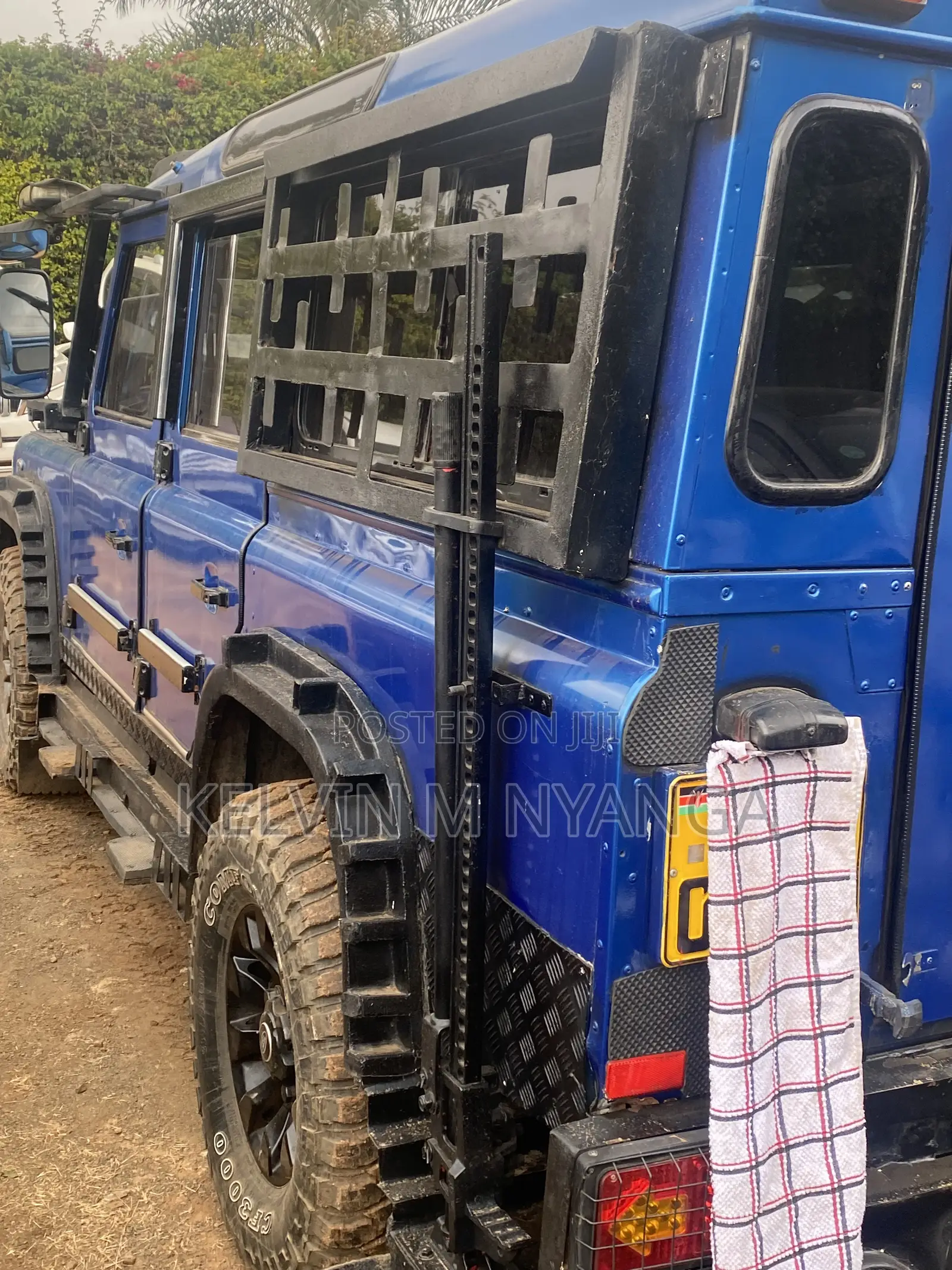 Land Rover Defender 2010 Blue