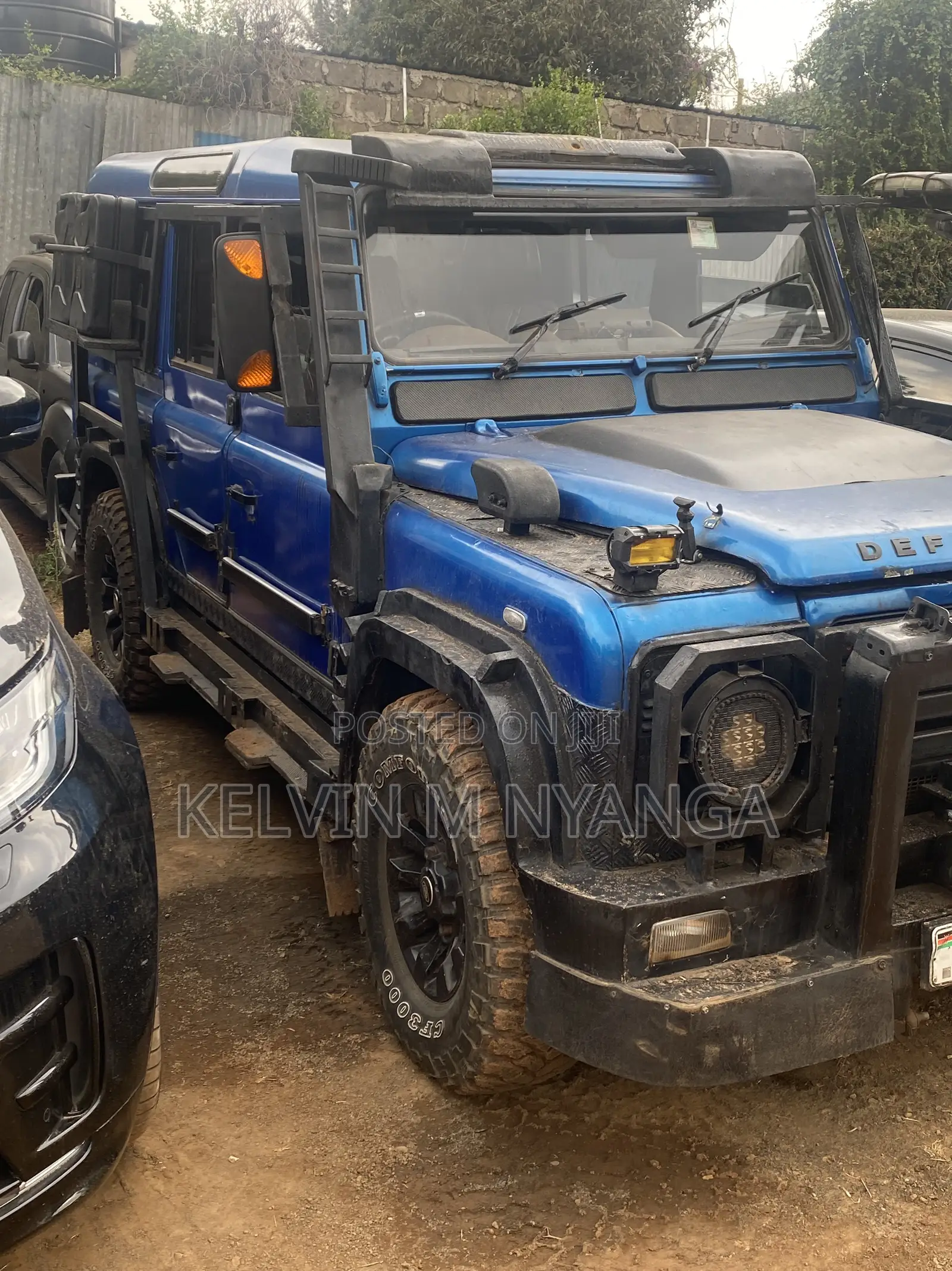 Land Rover Defender 2010 Blue