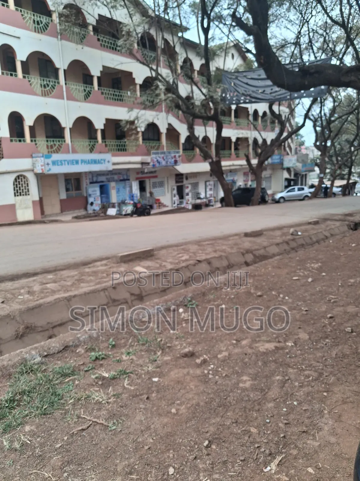 Kiamumbi Kamiti Road Prime 1/4 on Tarmac Before Police Station