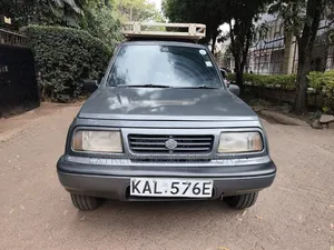 Suzuki Escudo 1995 Gray