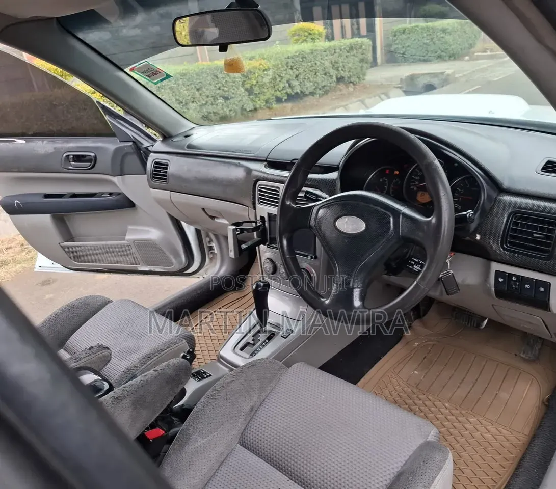 Subaru Forester 2006 White
