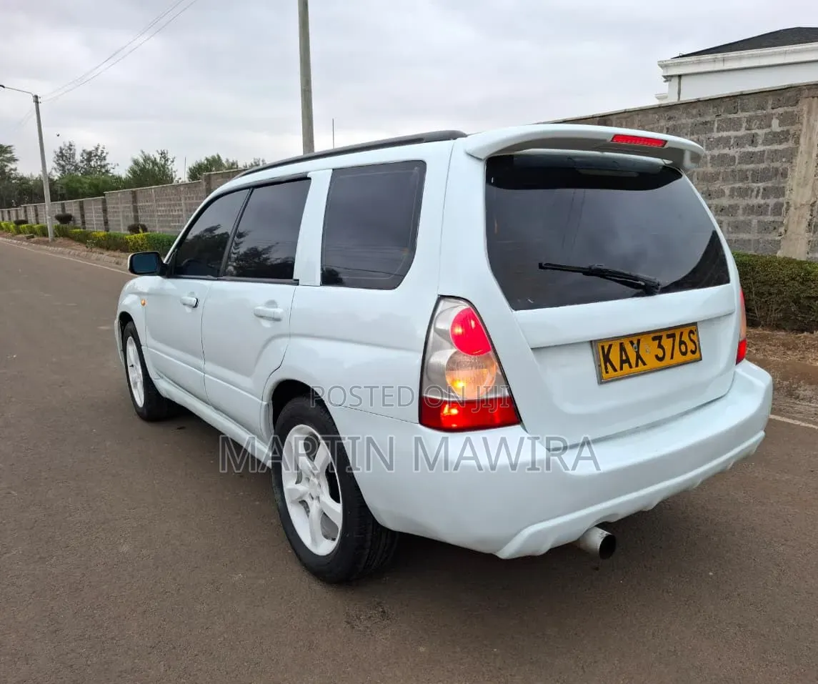 Subaru Forester 2006 White