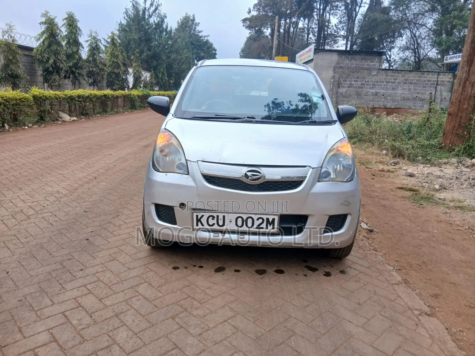 Daihatsu Mira 2012 Silver