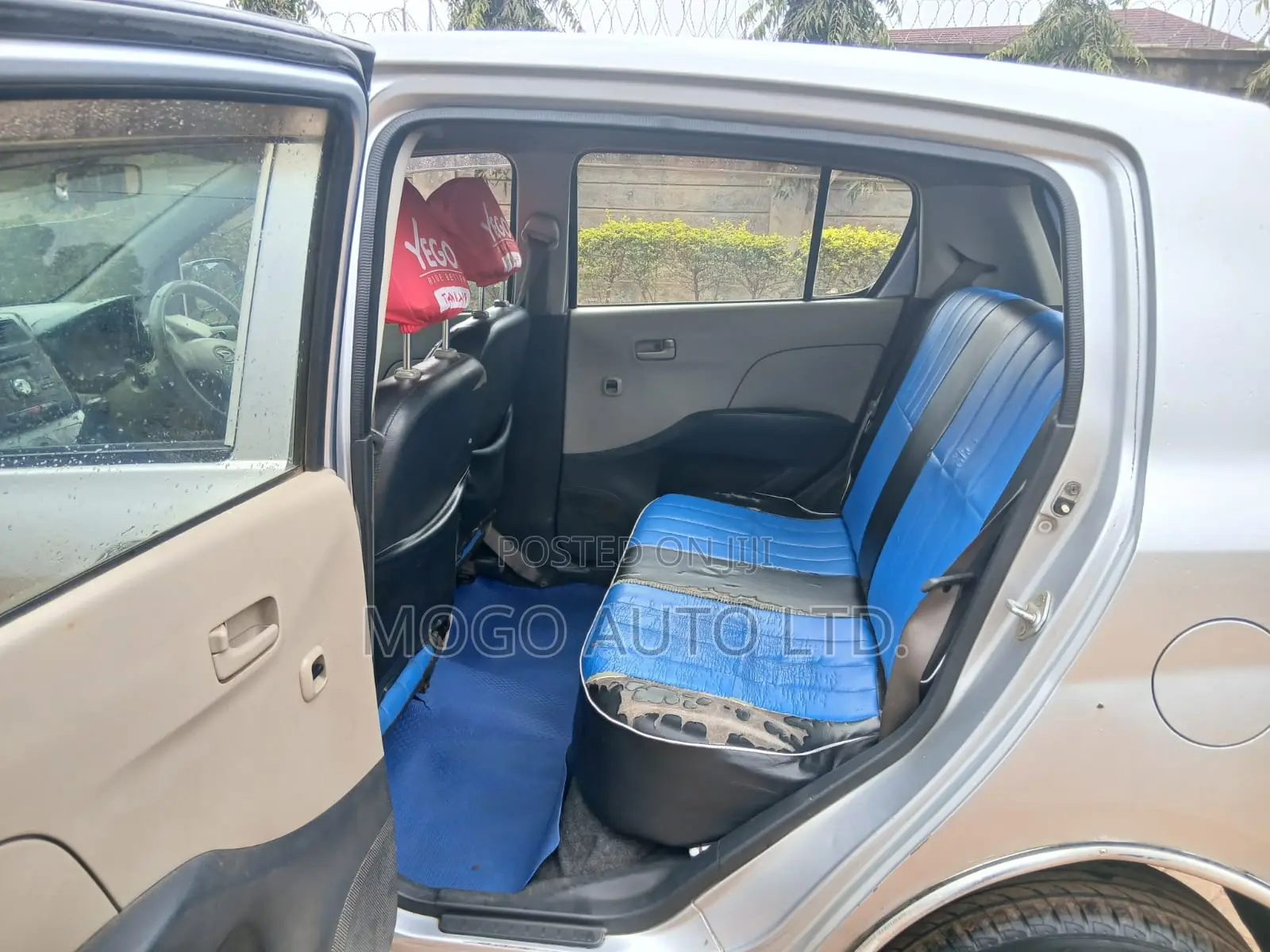 Daihatsu Mira 2012 Silver