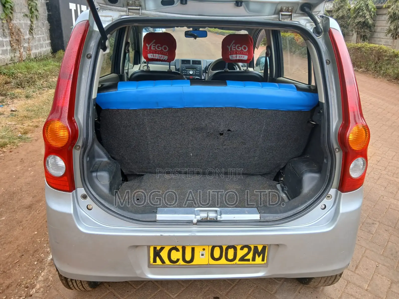 Daihatsu Mira 2012 Silver