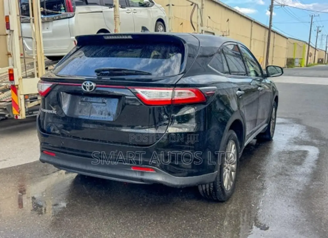 Toyota Harrier 2018 Black