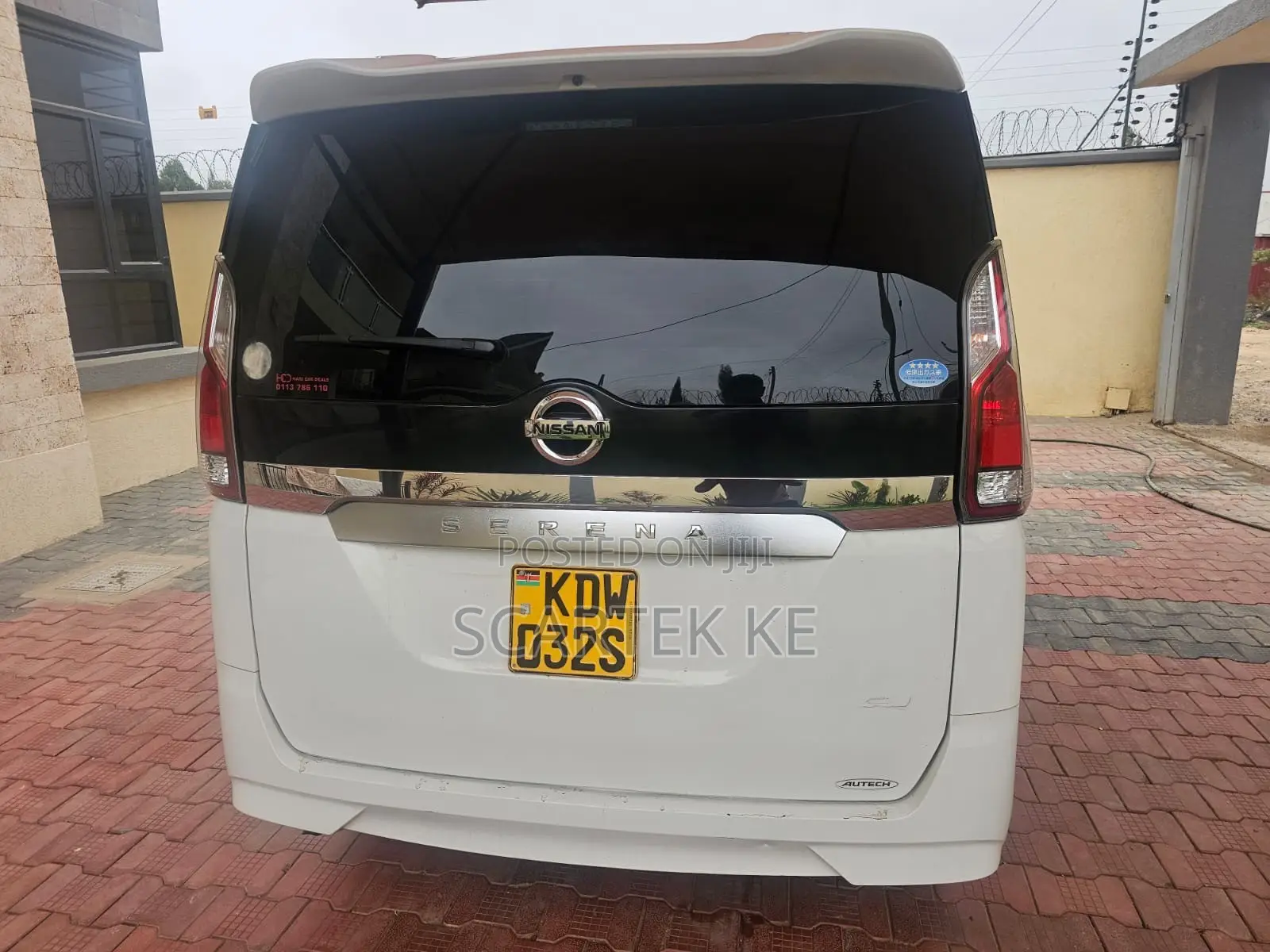 Nissan Serena 2018 White