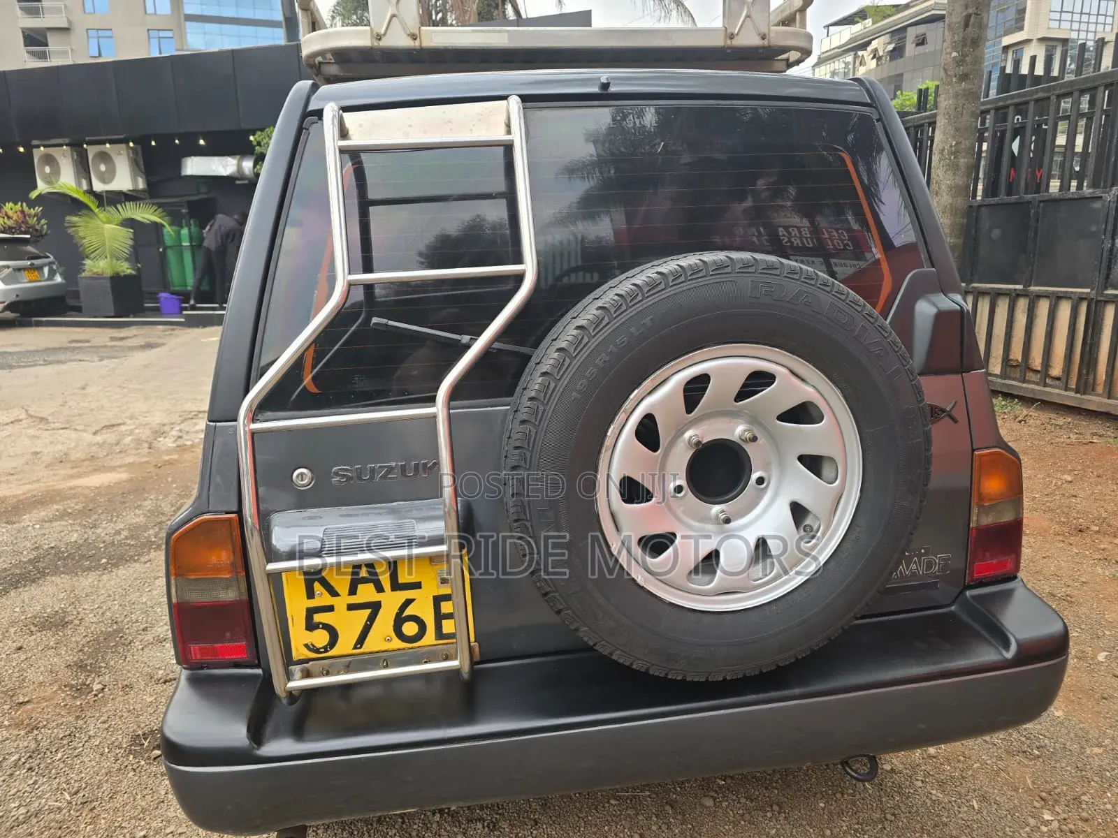 Suzuki Escudo 1995 Gray