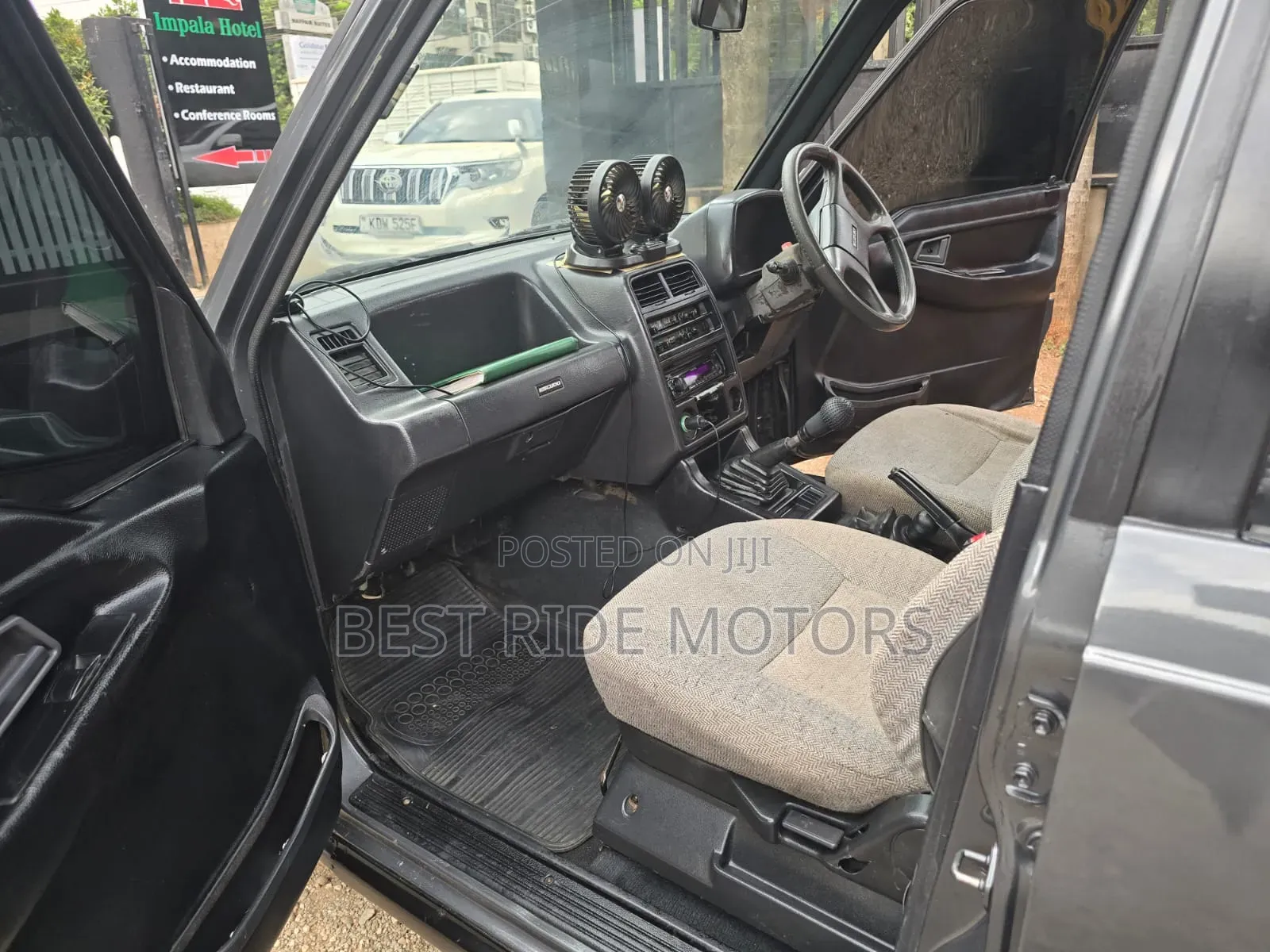 Suzuki Escudo 1995 Gray