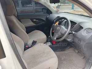 Toyota IST 2011 White