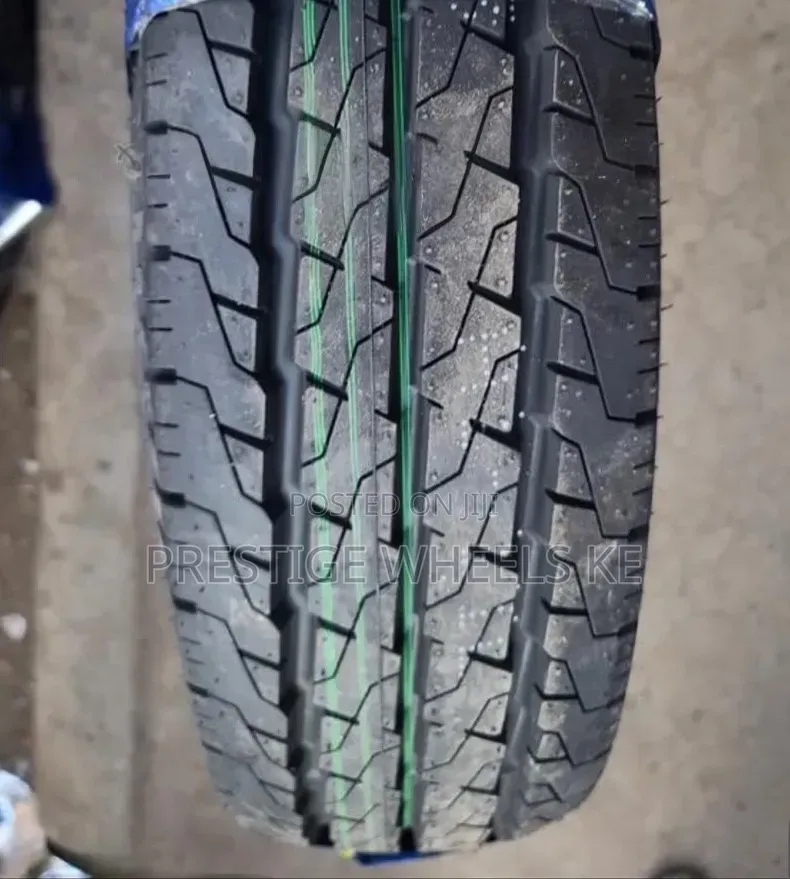 175r13C Comforser Tires