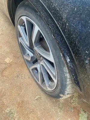 Land Rover Discovery Sport 2017 Black