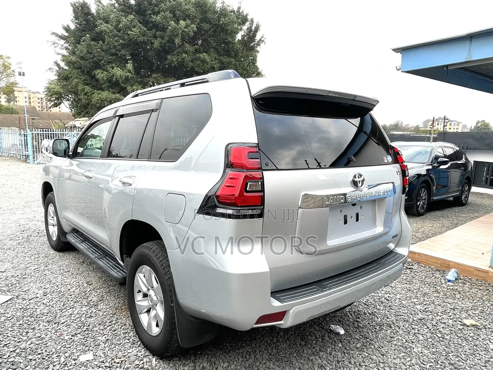 Toyota Land Cruiser Prado 2.7 2019 Silver