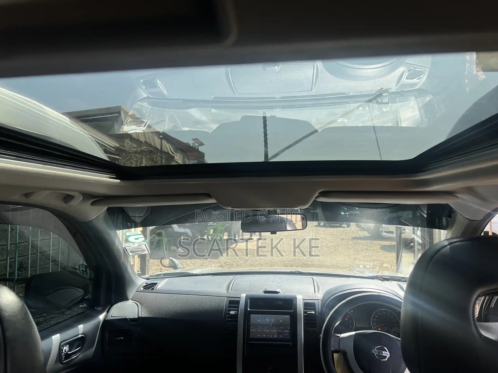 Nissan X-Trail 2011 Silver