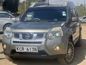 Nissan X-Trail 2011 Silver