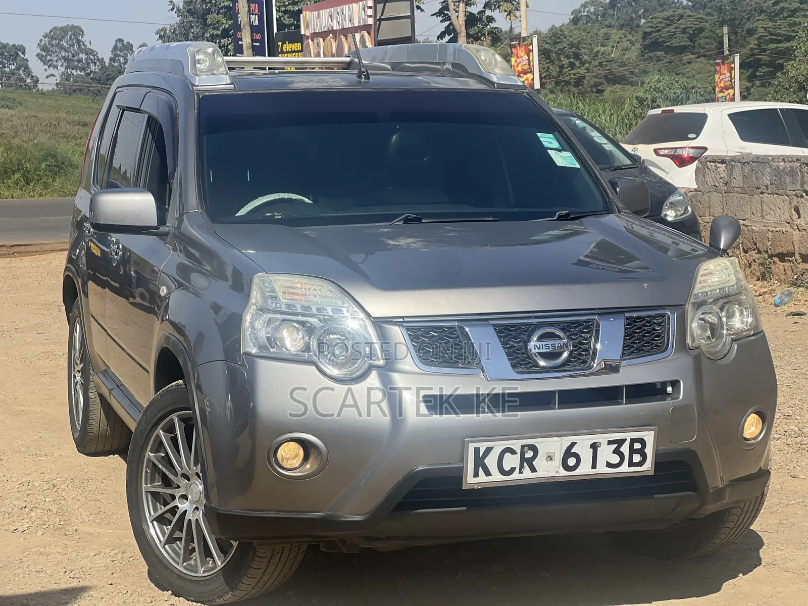 Nissan X-Trail 2011 Silver