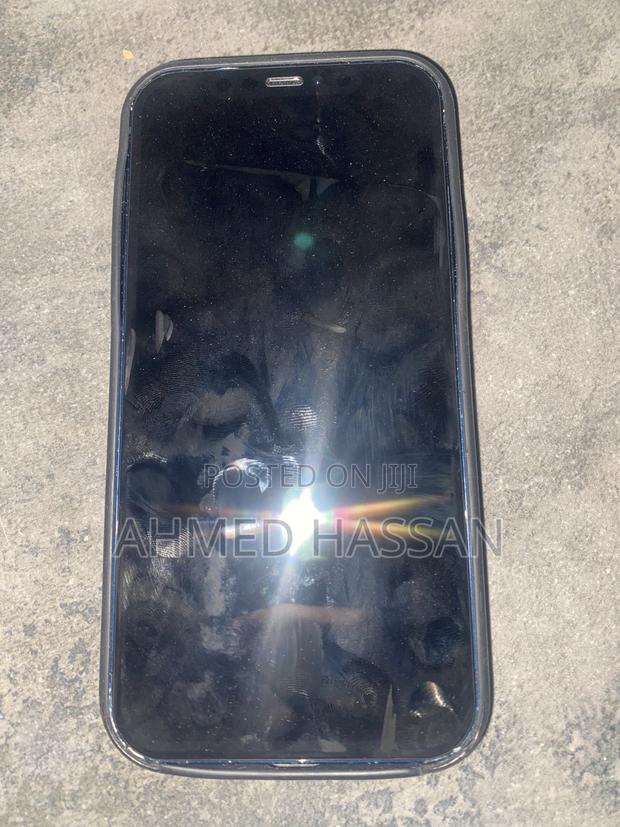 Apple iPhone 11 128 GB Black - thumbnail 2