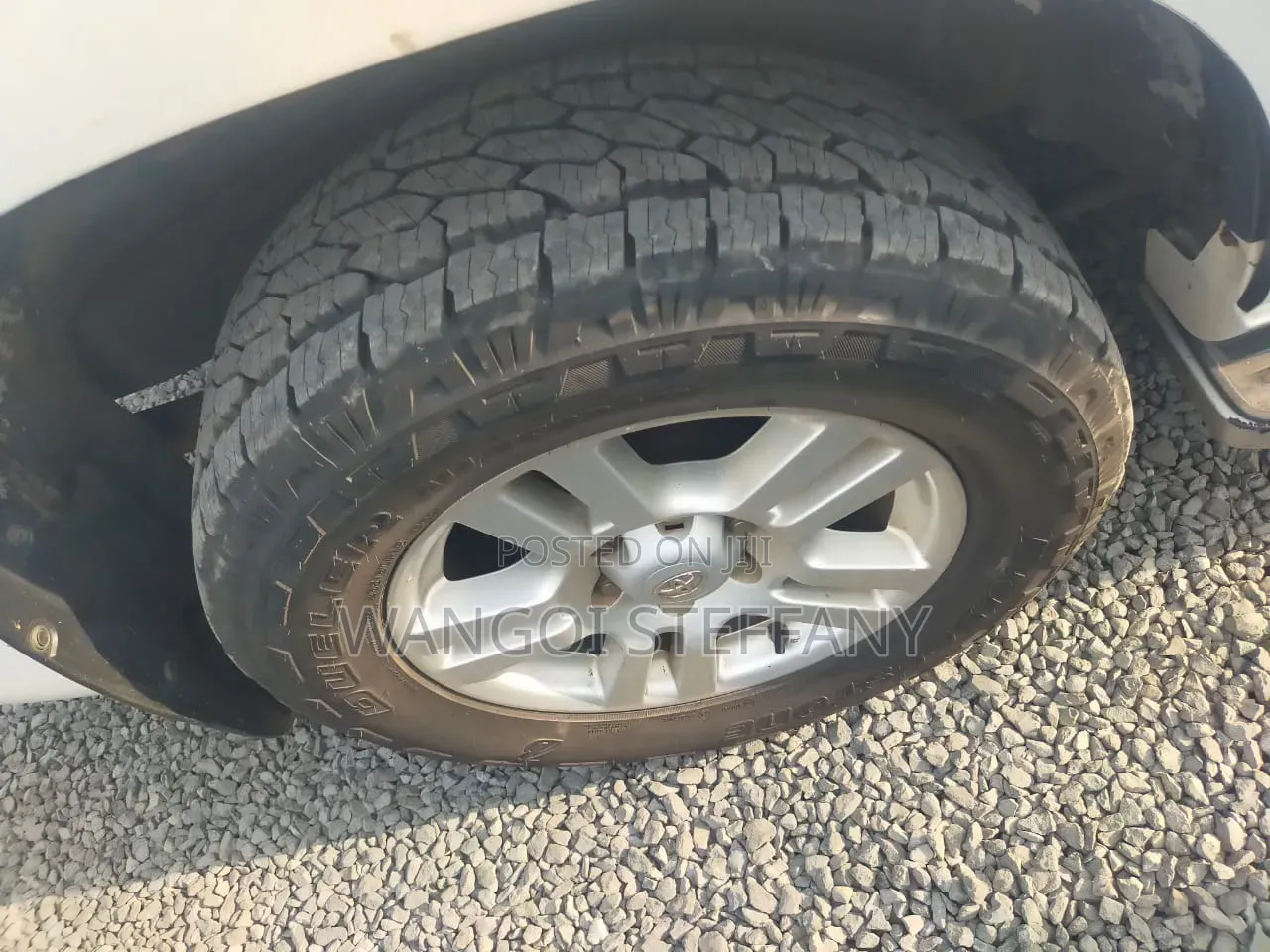 Toyota Land Cruiser Prado 2010 White