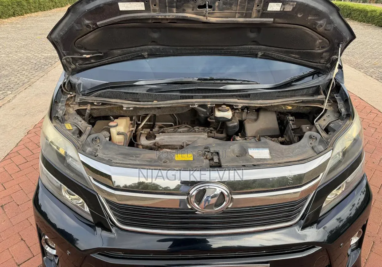 Toyota Vellfire 2014 Black