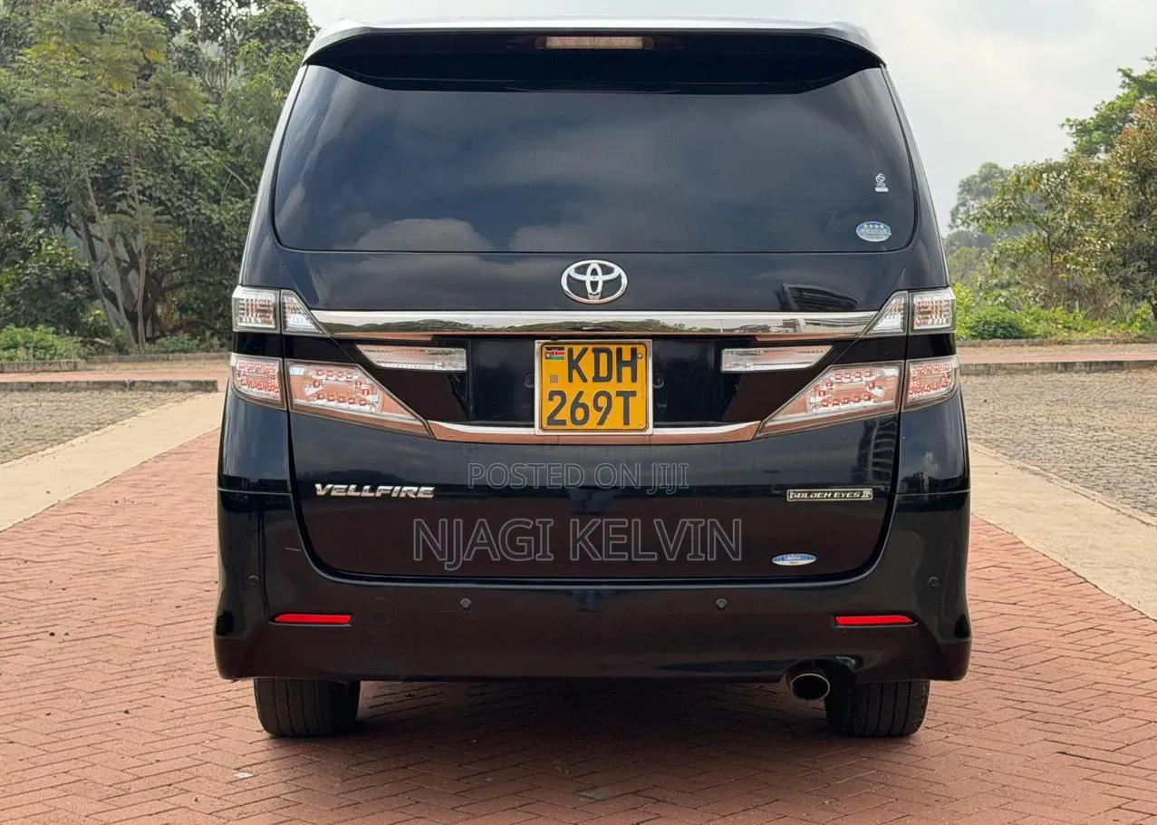 Toyota Vellfire 2014 Black