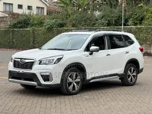 Subaru Forester 2019 White
