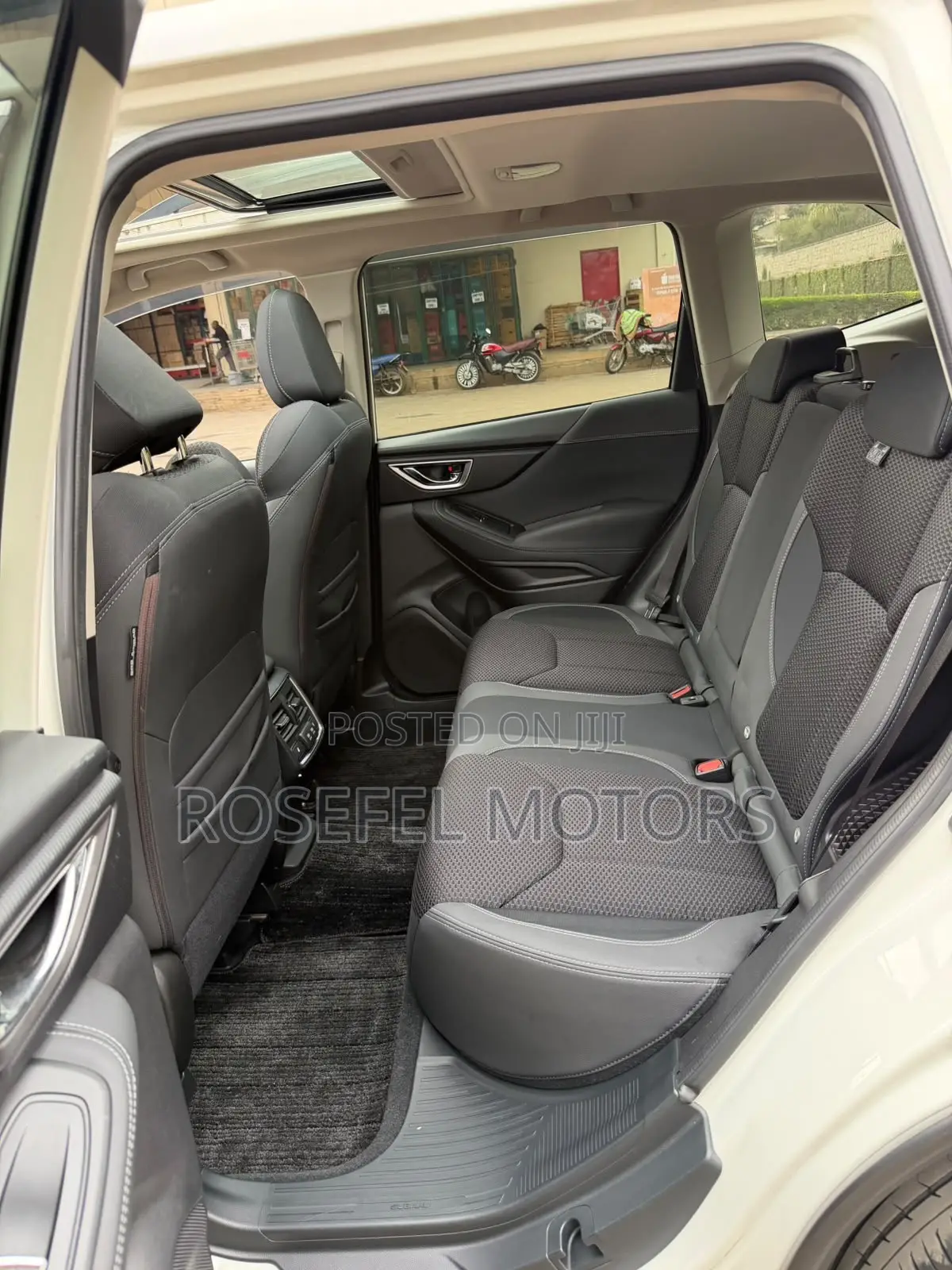 Subaru Forester 2019 White