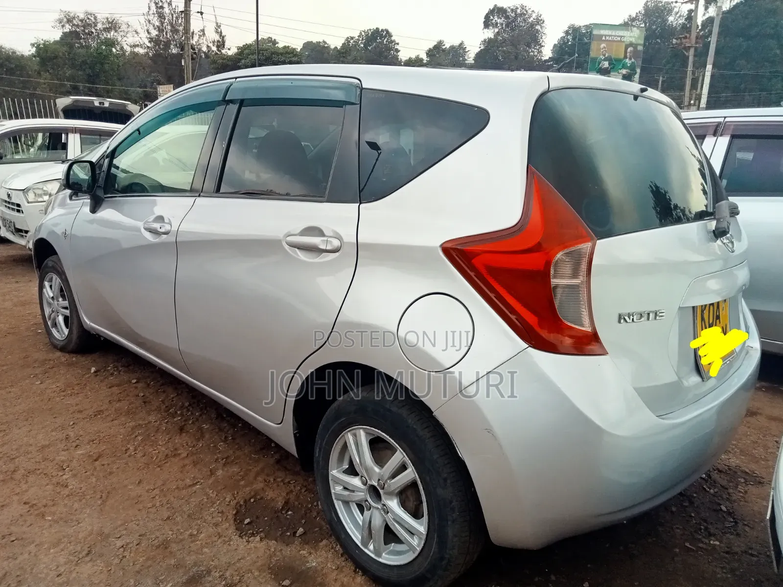 Nissan Note 2013 Silver