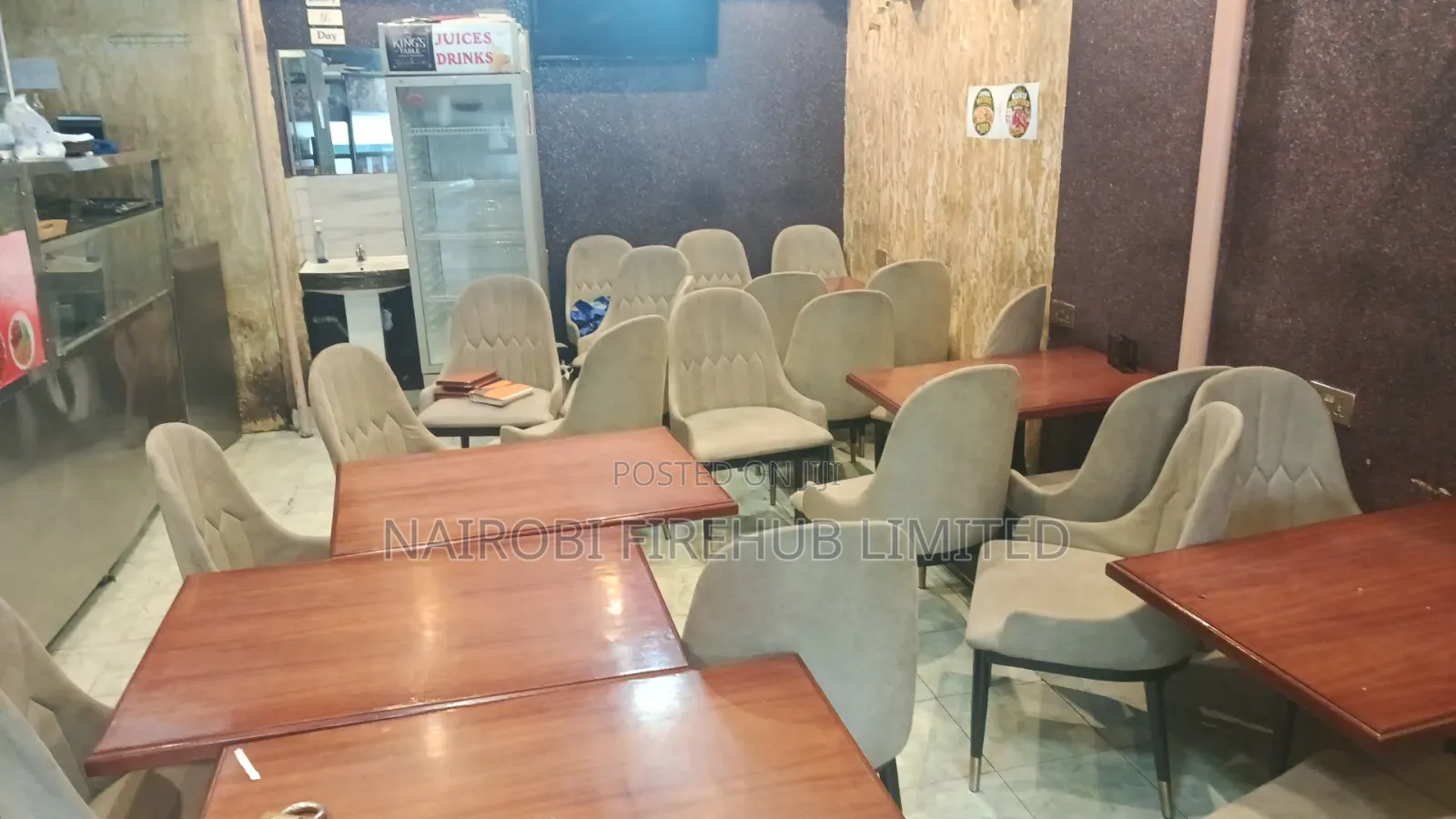 Hotel Seats and Tables