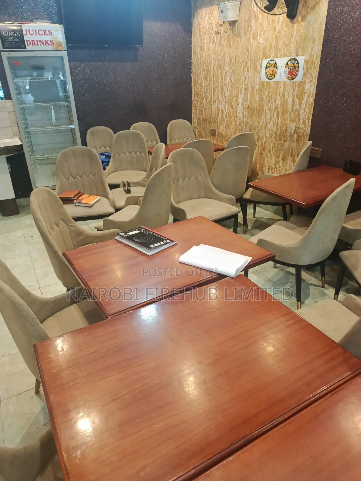 Hotel Seats and Tables