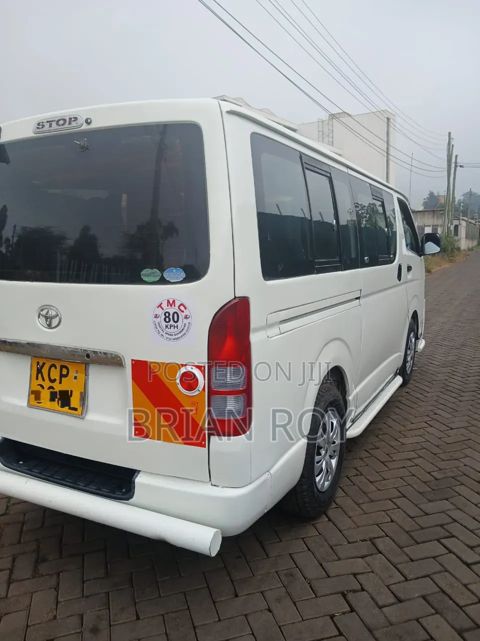 Toyota HiAce 2013 White