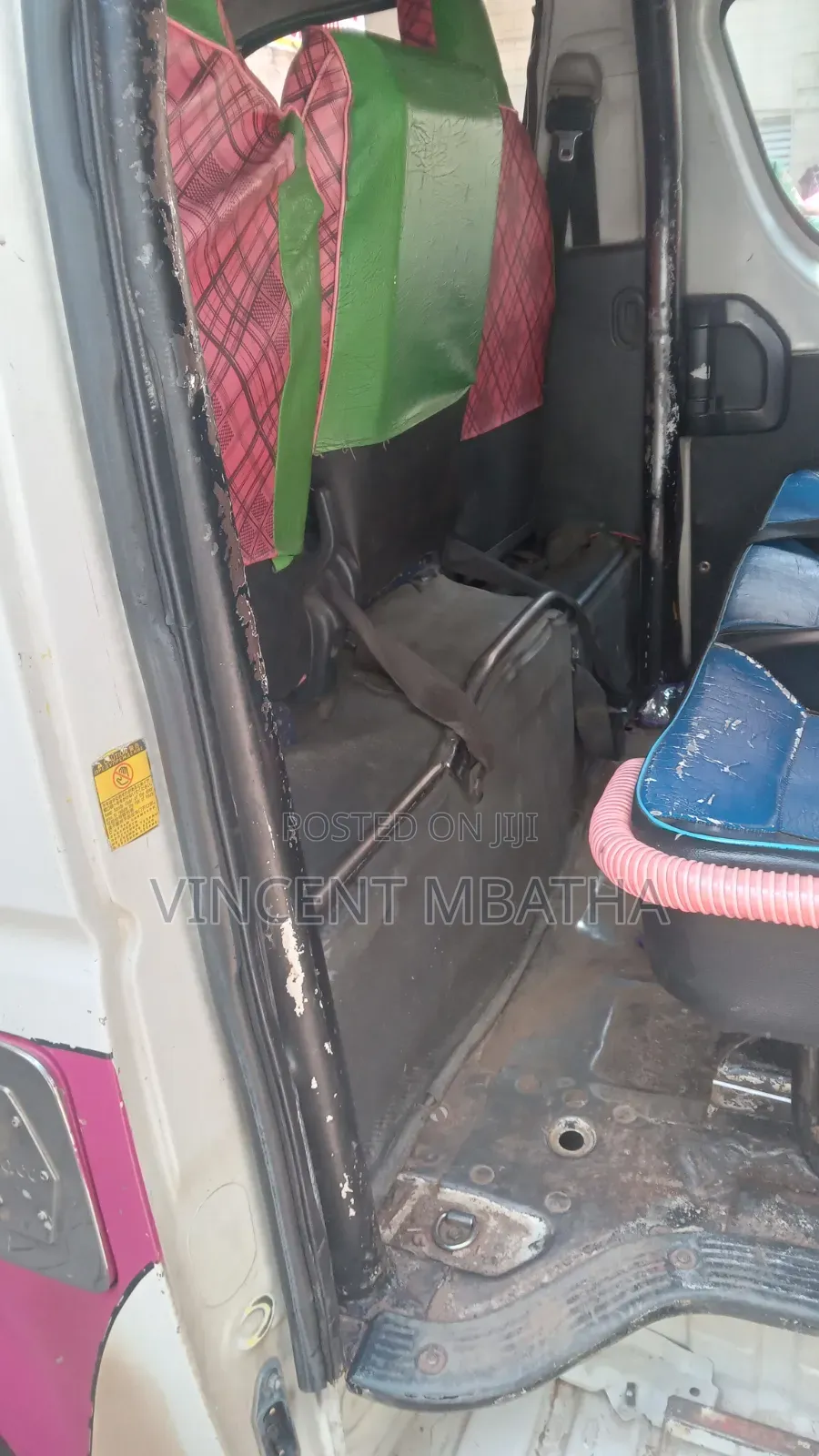 Toyota HiAce 2013 White