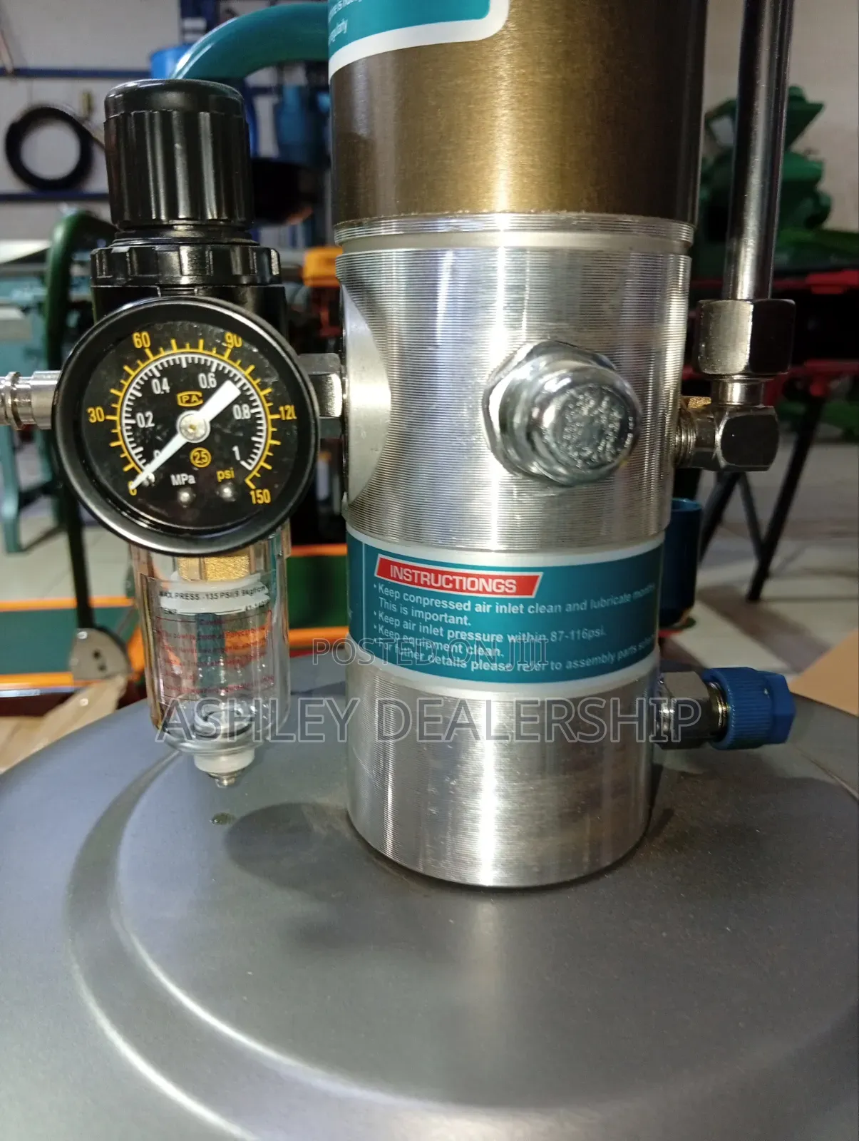 Heavy Duty Total 30L Air Grease Lubricator