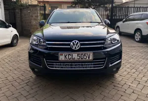 Volkswagen Touareg 2013 Black