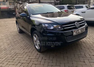 Volkswagen Touareg 2013 Black