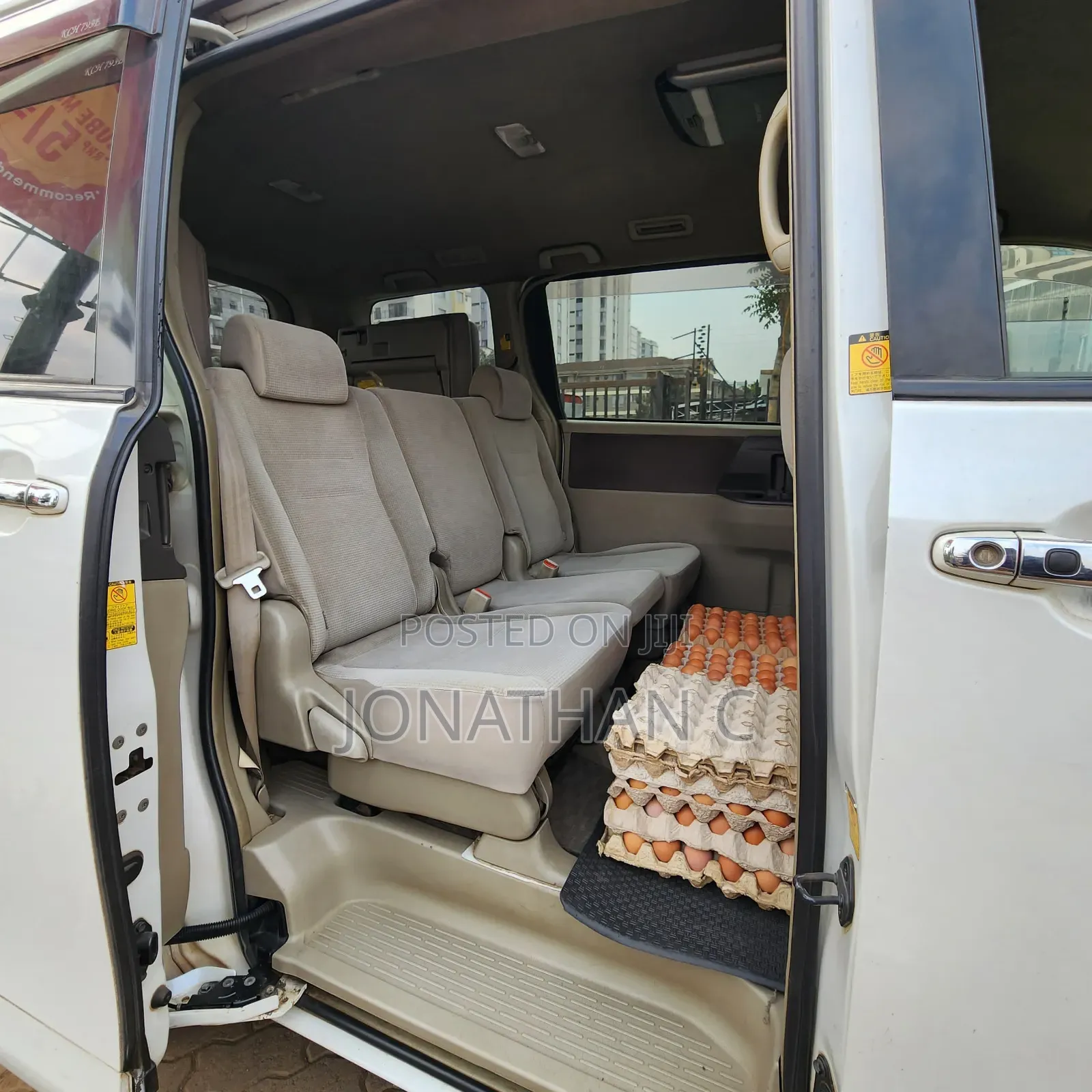 Toyota Noah 2009 White