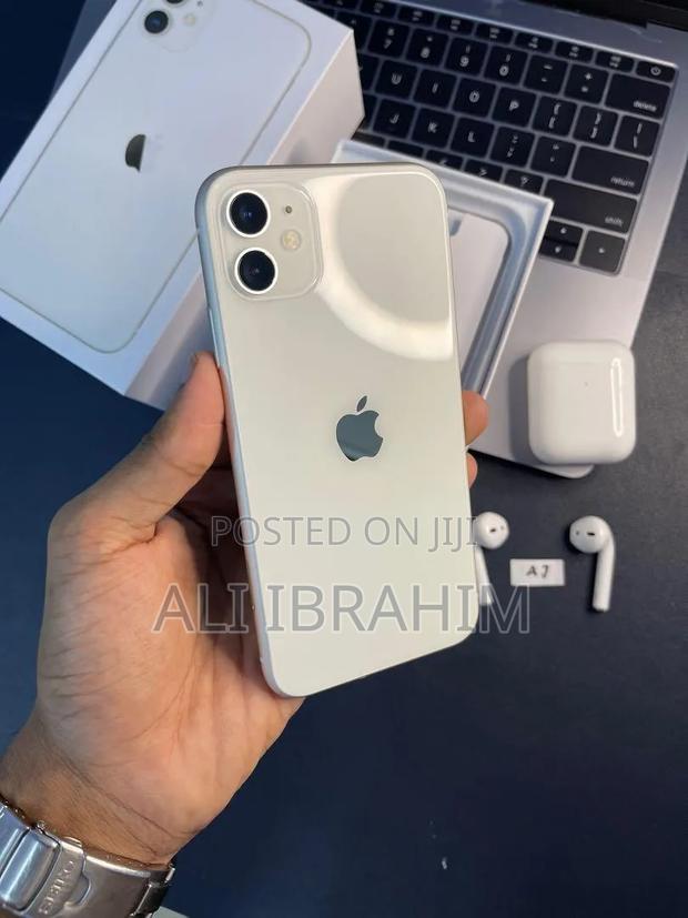 Apple iPhone 11 256 GB White - thumbnail 3